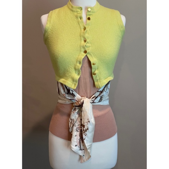 ✨RARE Hermès Logo Gold Button Cashmere Silk Wool Cropped Sweater Top Vest - Picture 12 of 16